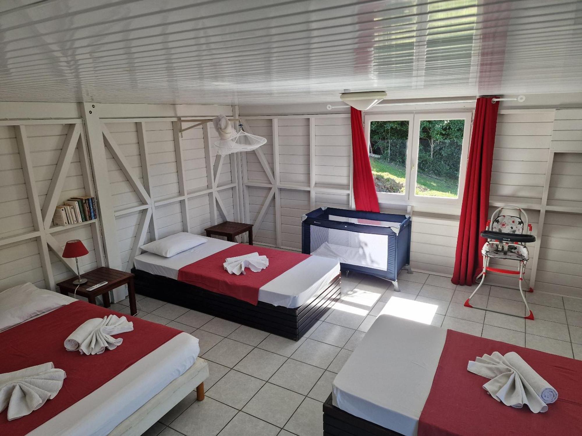 La Colline Verte Deshaies Chambre photo